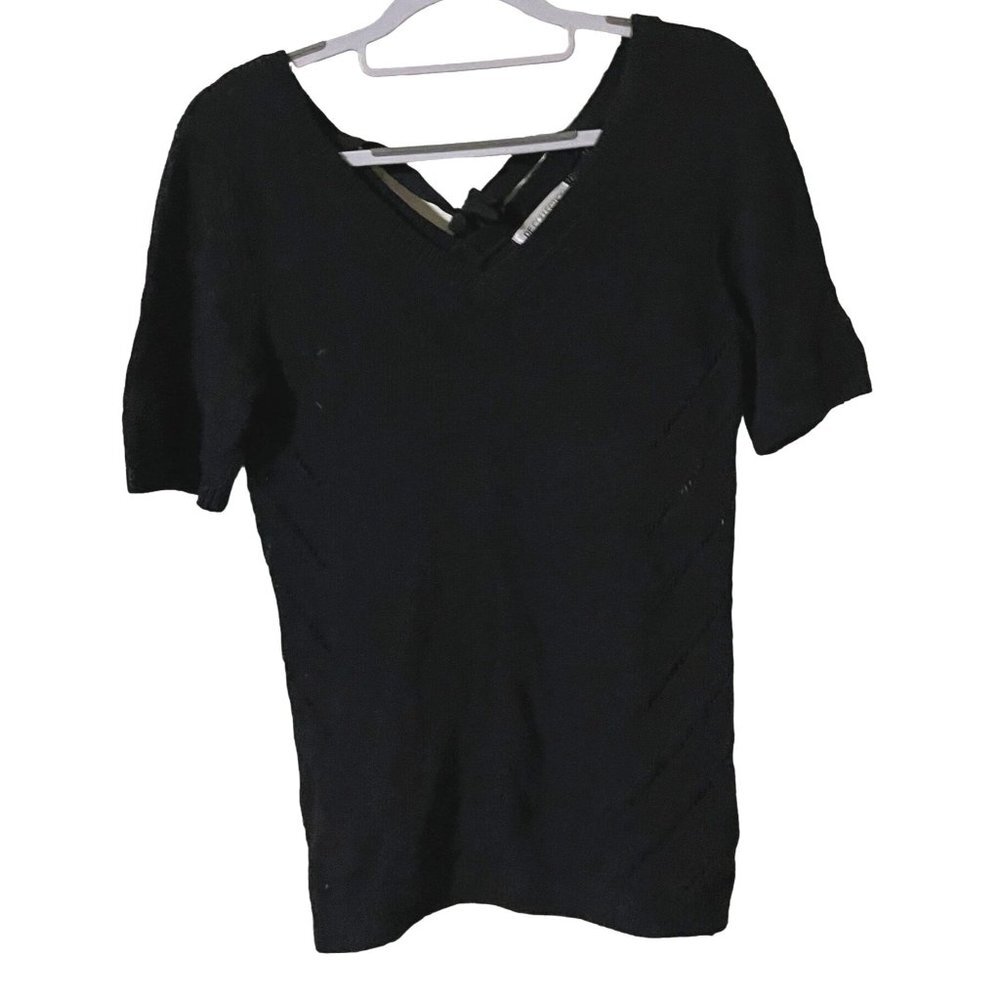 DE Collection Knit top Size Small open back tie knit open knit side detail black